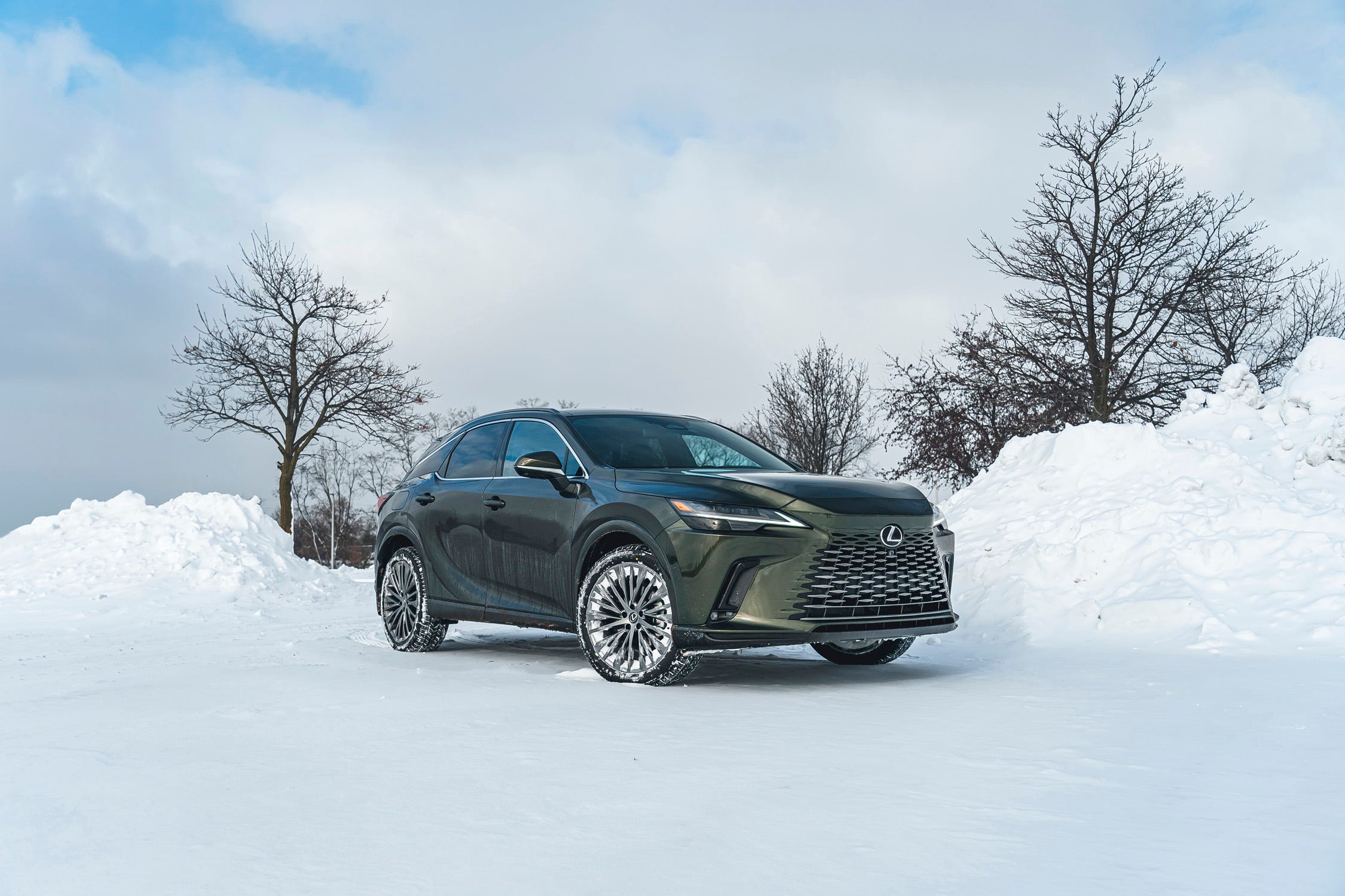 2024 Lexus RX 450h Luxury
