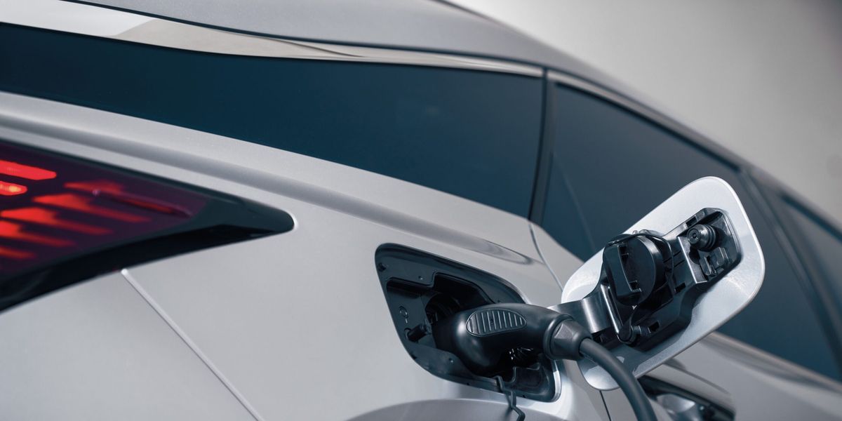 Your 2024 Guide to EV Tax Credits Car and Driver