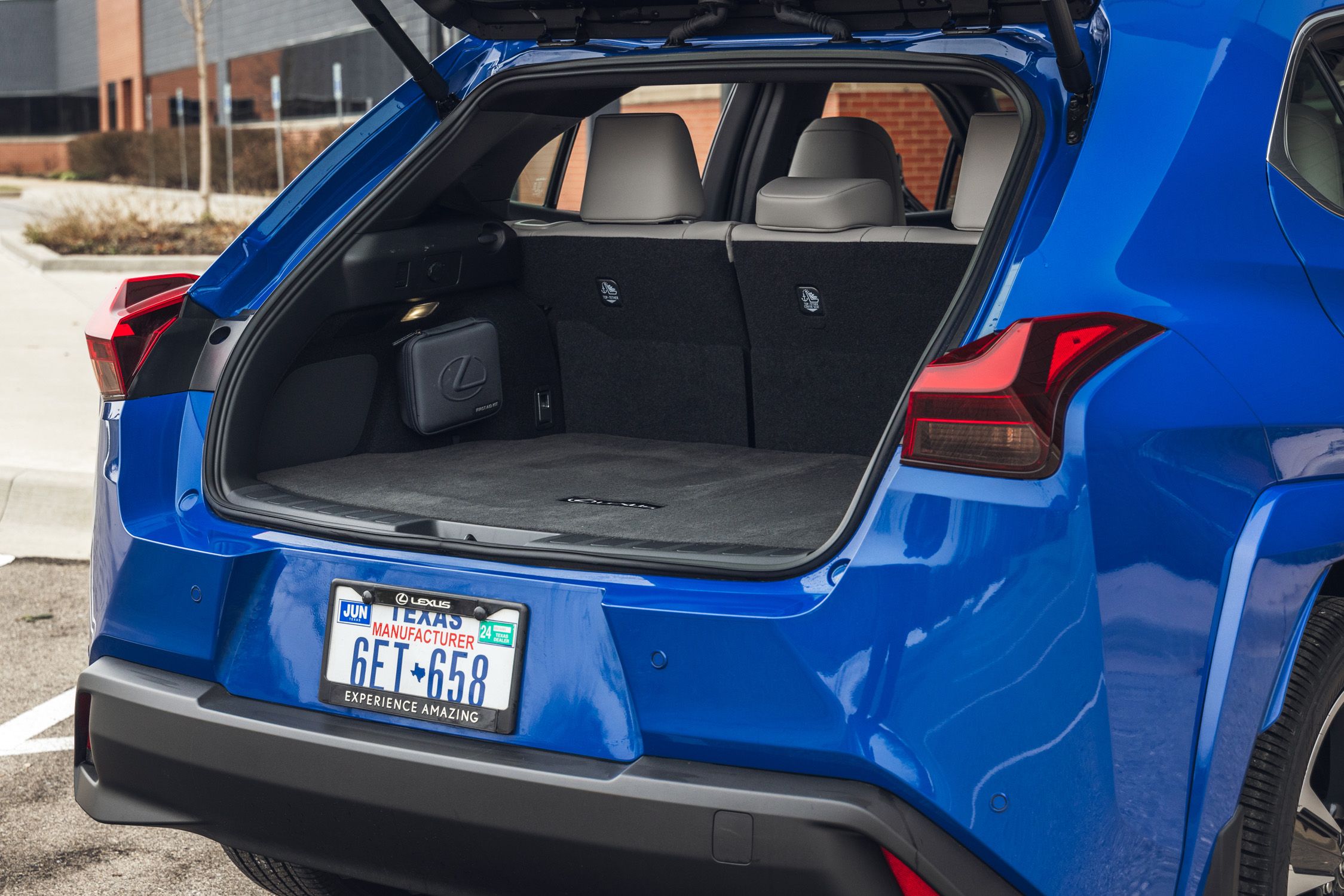 Trunk Ledge Kit | LEXUS UX 2024 Trunk Ledge Kit | LEXUS UX 2024
