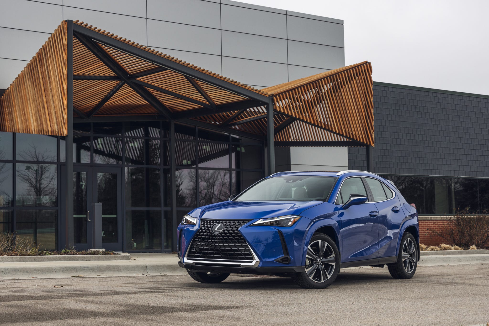 Hatch Kit | Lexus UX 250h LUXURY 2021
