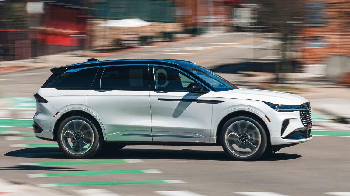 2024 Lincoln Nautilus AWD Black Label