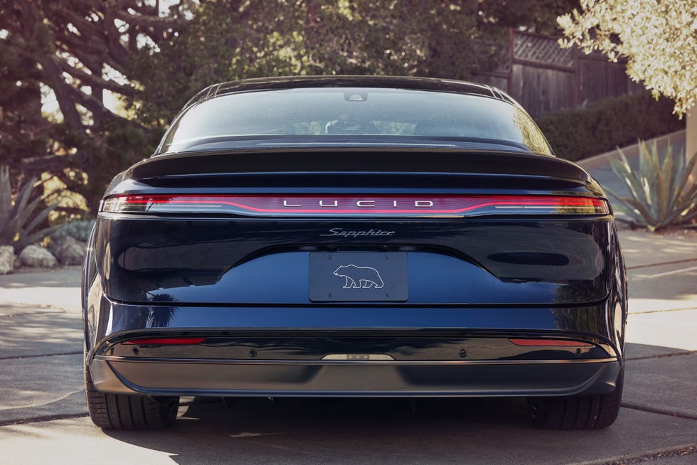 2024 lucid air sapphire