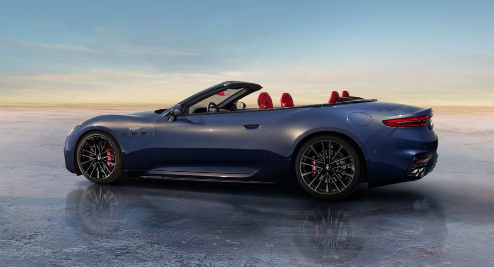 2024 Maserati GranCabrio Is a Droptop with 542 HP, AWD