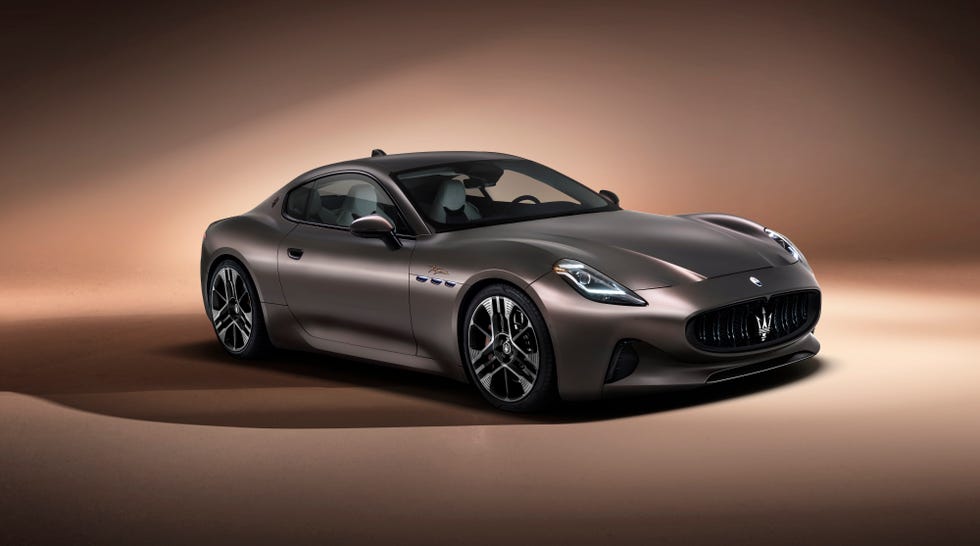 2024 maserati granturismo folgore