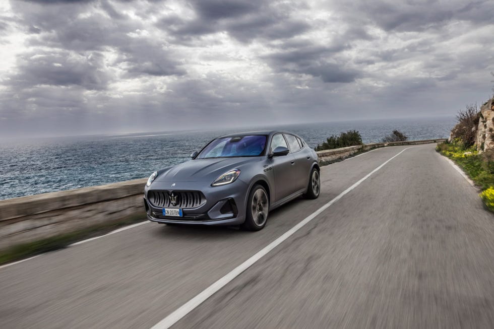 View Photos of the 2025 Maserati Grecale Folgore EV