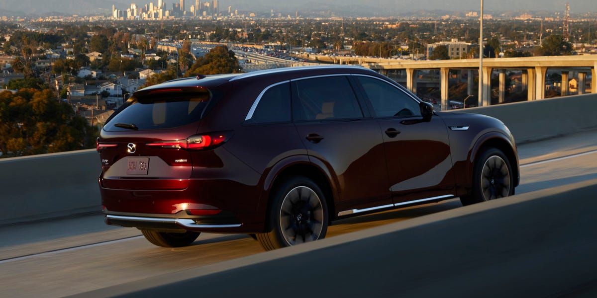 2024 Mazda CX-90's Inline-Six Offers Two Power Levels, 28 MPG Highway