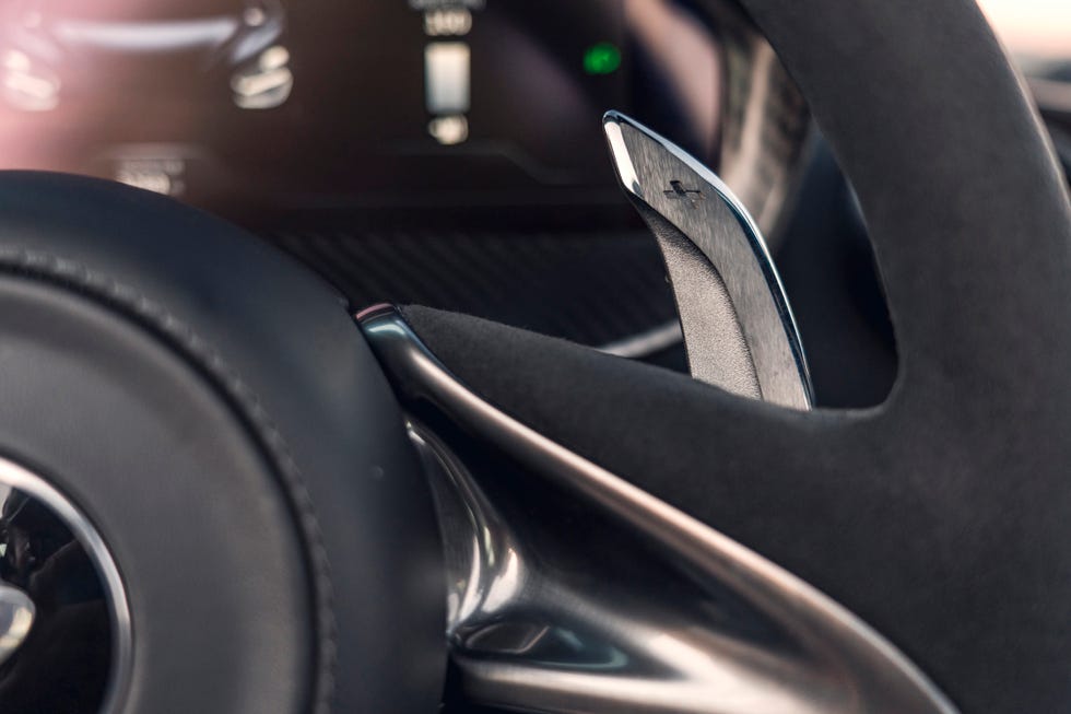 2024 mclaren 750s