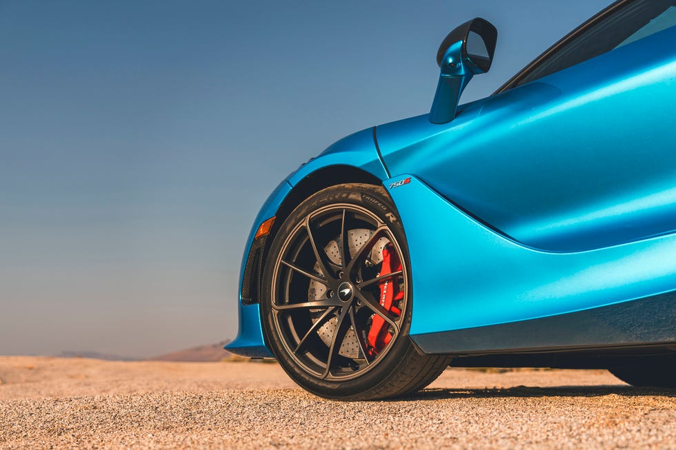2024 mclaren 750s