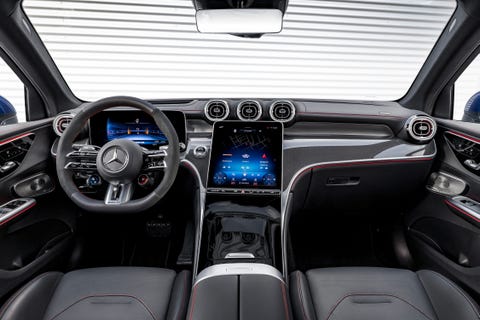 2024 mercedes amg glc43 interior