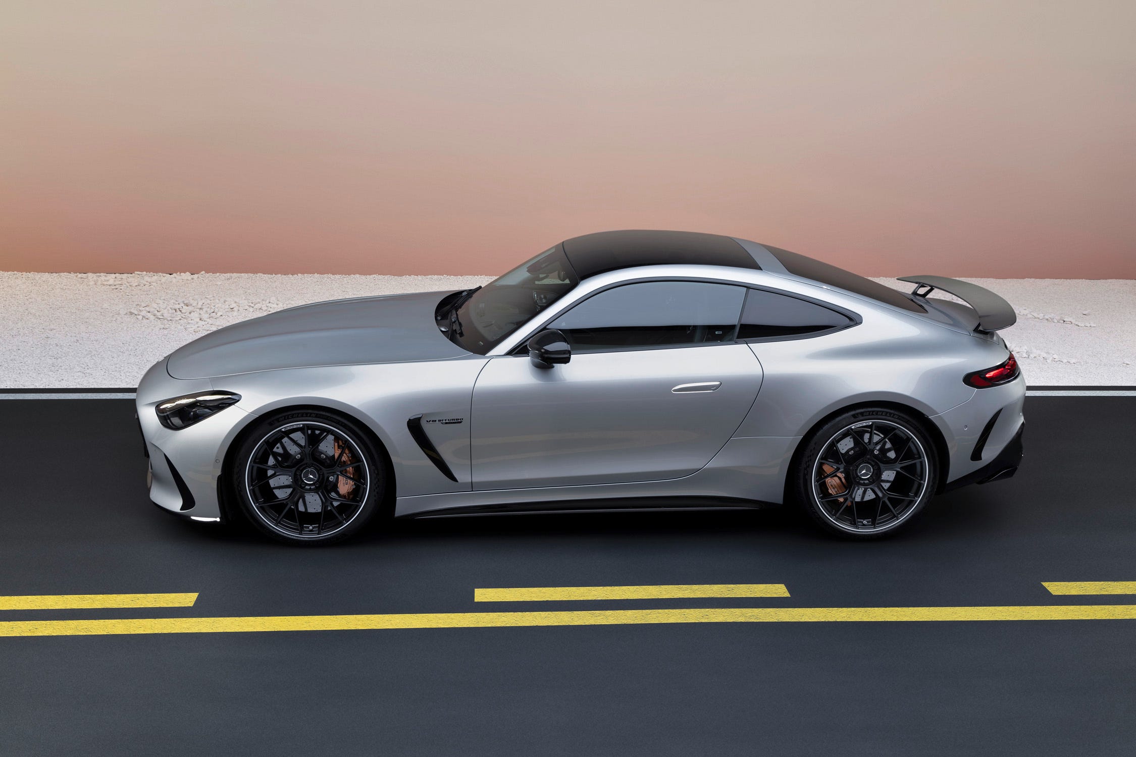 AMG GT 1200: Ketika Performa Ekstrem Bertemu dengan Estetika Sempurna