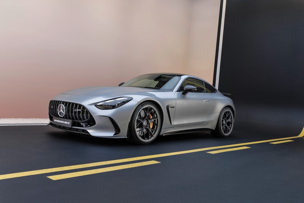 2024 Mercedes-AMG GT Coupe vs Porsche 911 GT3 RS