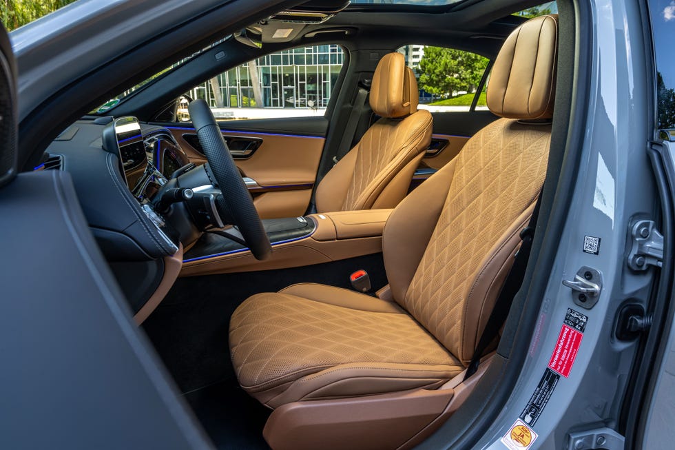 2024 MercedesBenz E450 4Matic Embraces Transition 2024 MercedesBenz E450 4Matic Embraces Transition
