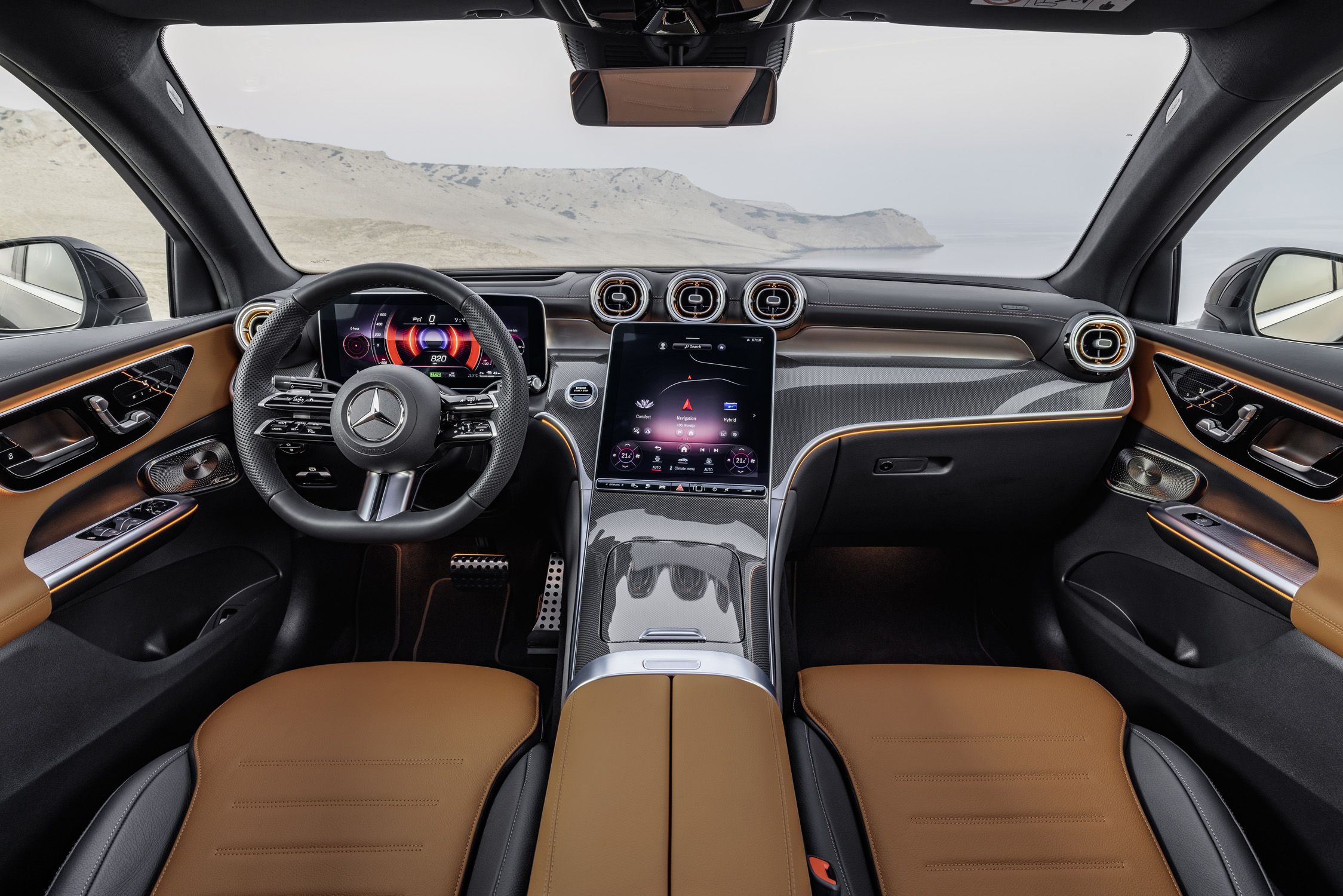 Mercedes GLC Coupe 2020 - REVIEW GLC 200 AMG Interior