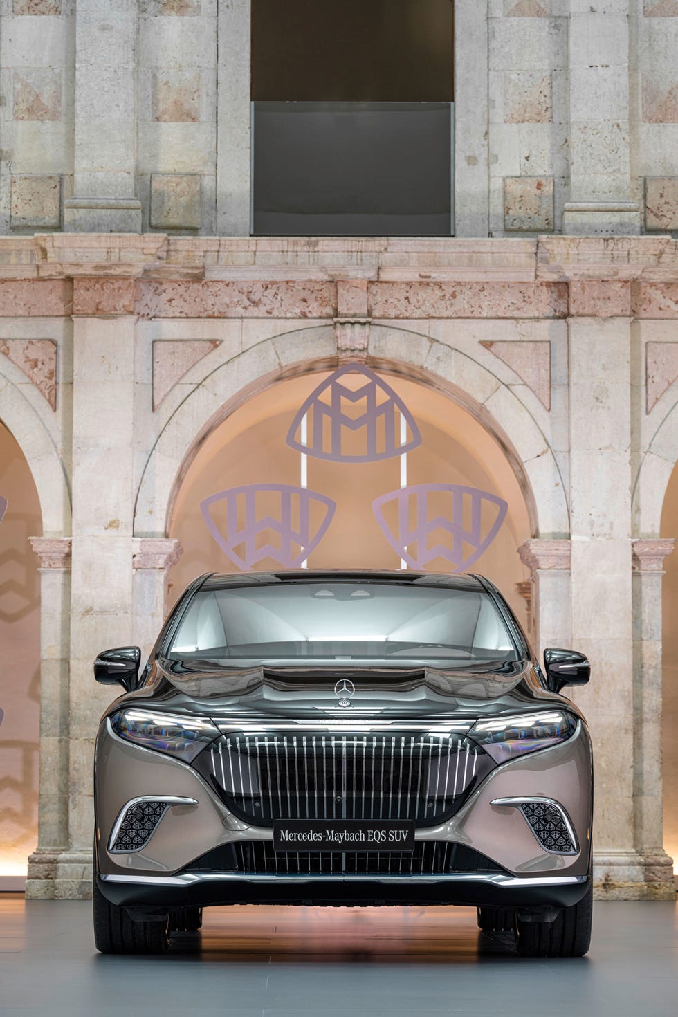 View Photos of the 2024 MercedesMaybach EQS680 SUV