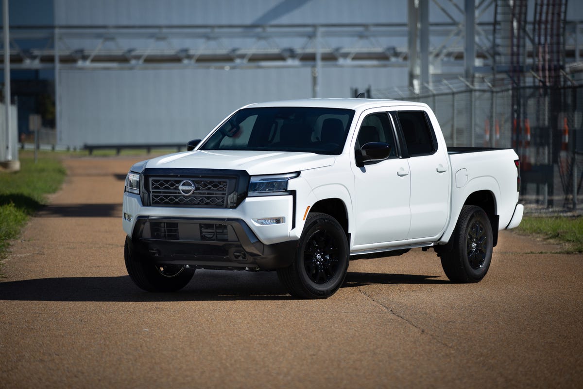 2024 Nissan Frontier Overview, Pricing, and Specs