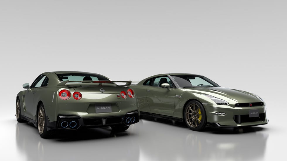 2024 Nissan GT R