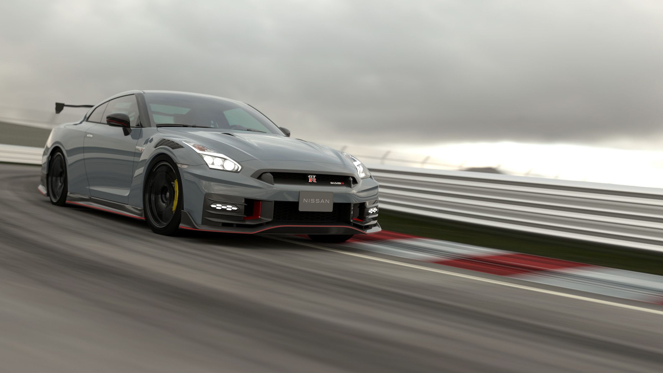 Nissan GT-R Features and Specs