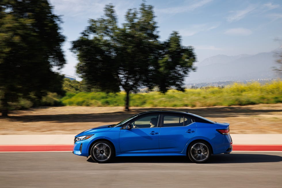 2024 Nissan Sentra Exterior Gallery & Colors