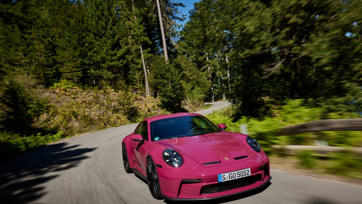 2024 Porsche 911 GT3 / GT3 RS Review, Pricing, and Specs