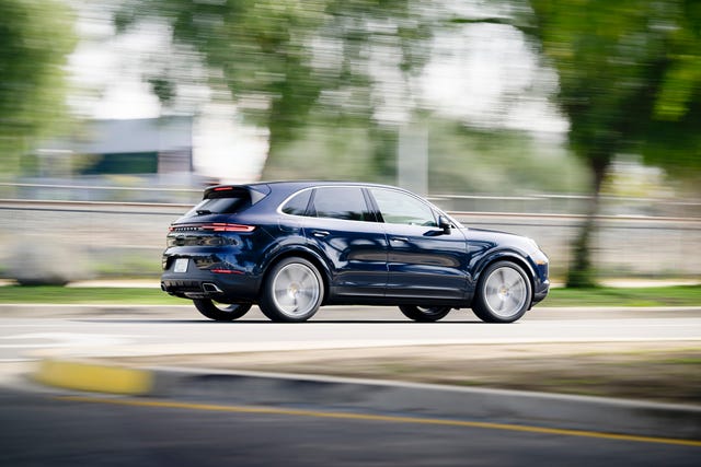 Hatch Kit | PORSCHE CAYENNE BASE 2020