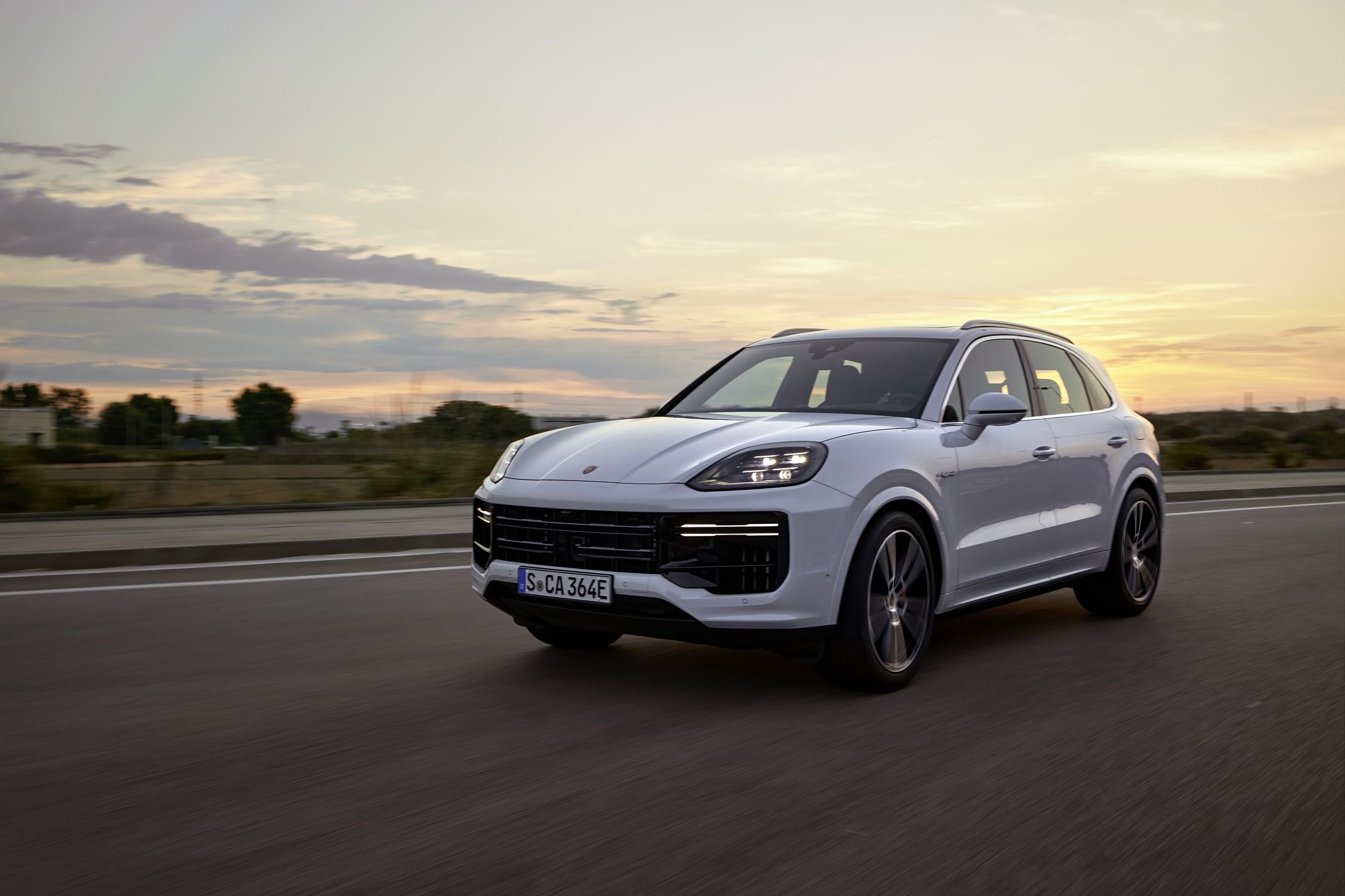 Porsche Cayenne S E-Hybrid - Porsche USA