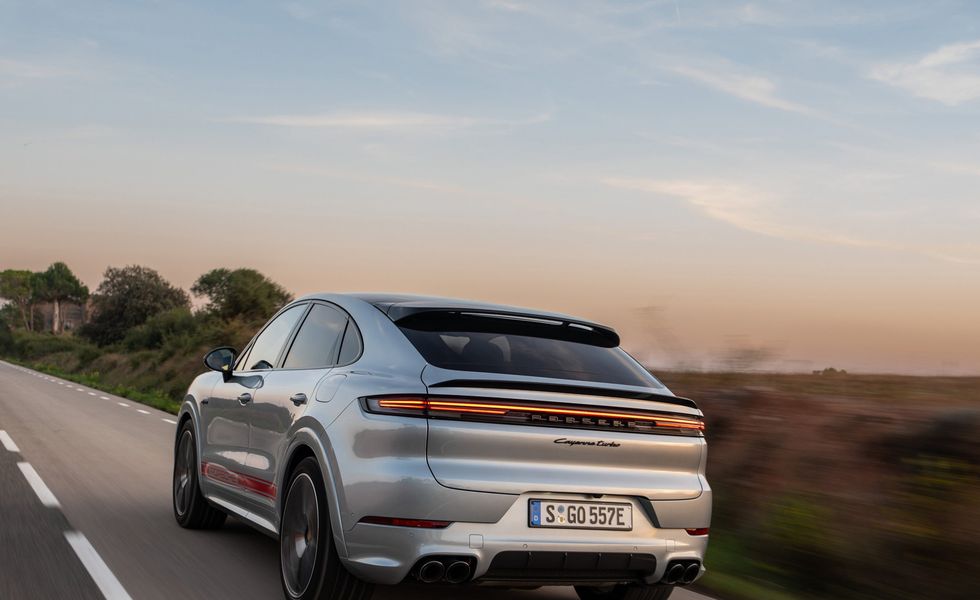 Porsche Cayenne review – performance and 0-60 2024
