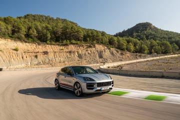 2024 porsche cayenne turbo ehybrid