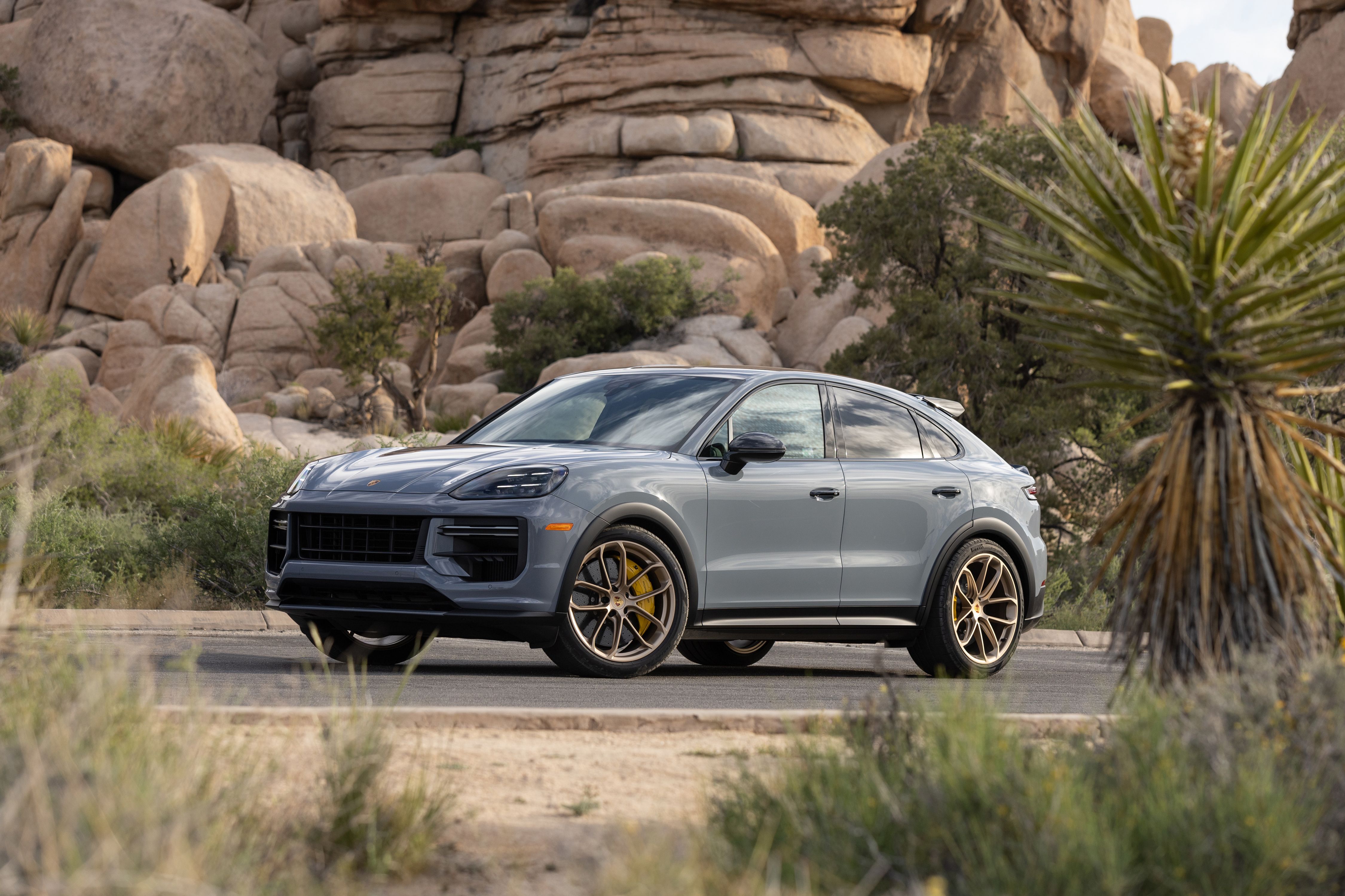 2024 Porsche Cayenne Coupe Turbo / Turbo S EHybrid Coupe Review