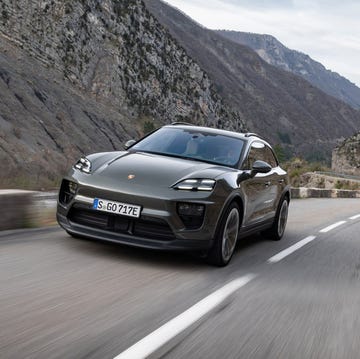 2024 porsche macan 4 electric