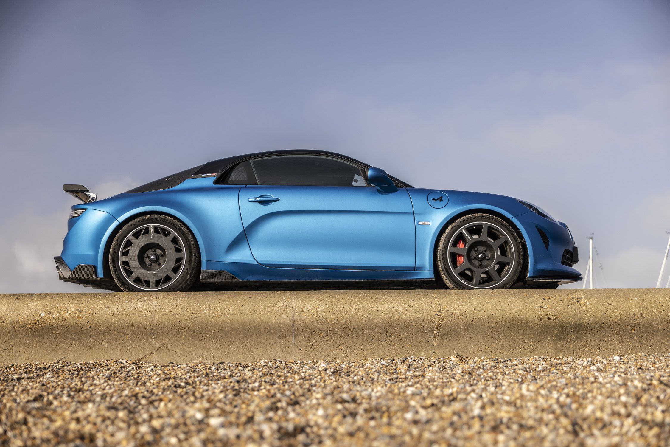 Petit Four: 2024 Alpine A110 R