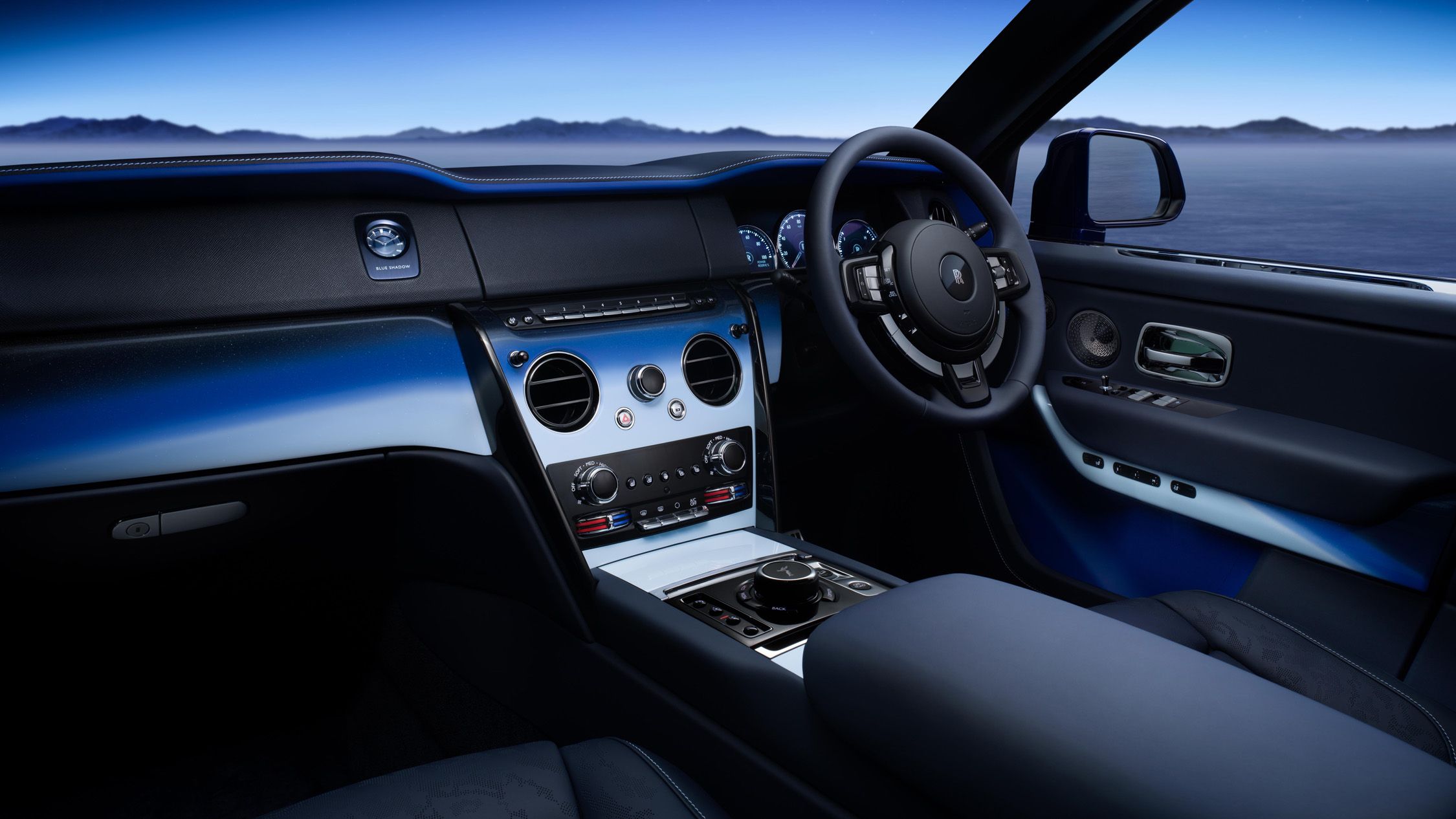 2020 RollsRoyce Cullinan Interior Photos  CarBuzz