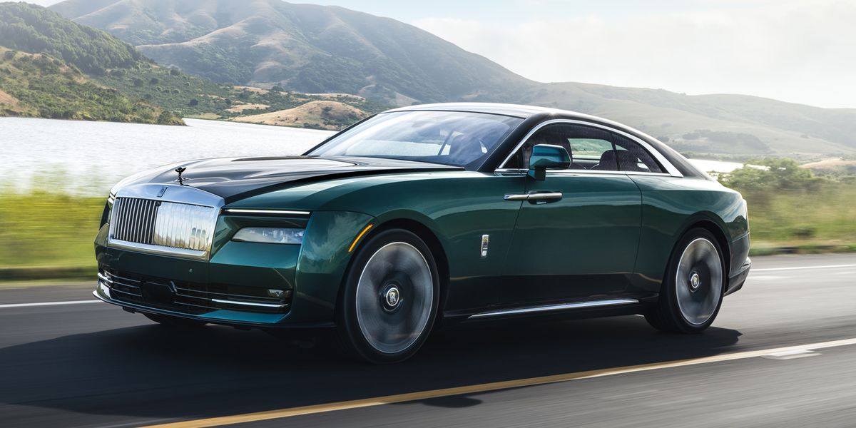 View Photos of the 2024 Rolls-Royce Spectre