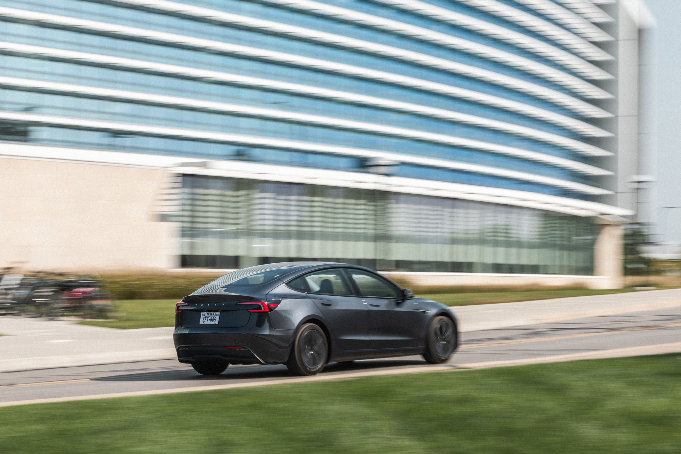 Tesla long range awd hotsell