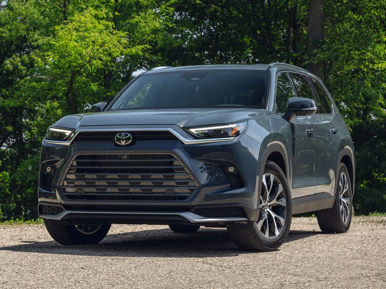 2025 Toyota Grand Highlander Release Date, Features, Price & Specs  