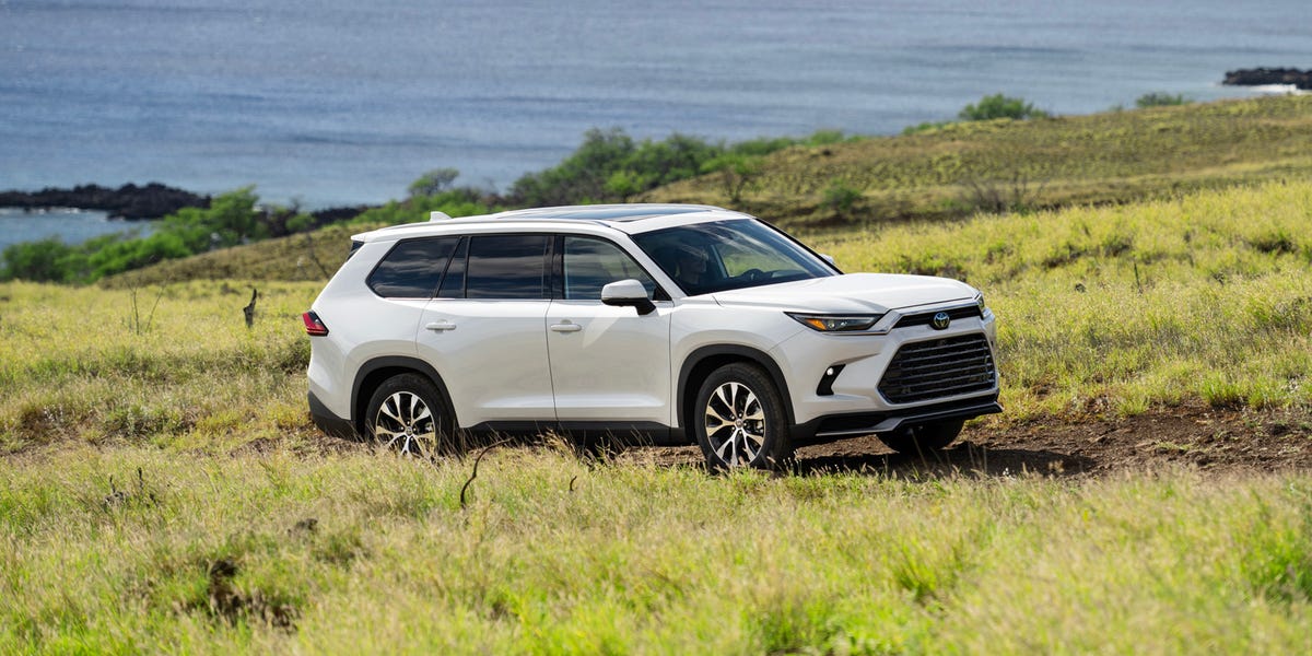 2024 Toyota Grand Highlander Plugs a Hole in Toyota’s SUV Lineup