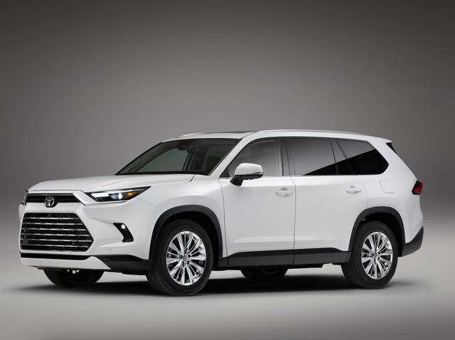 2024 toyota grand highlander