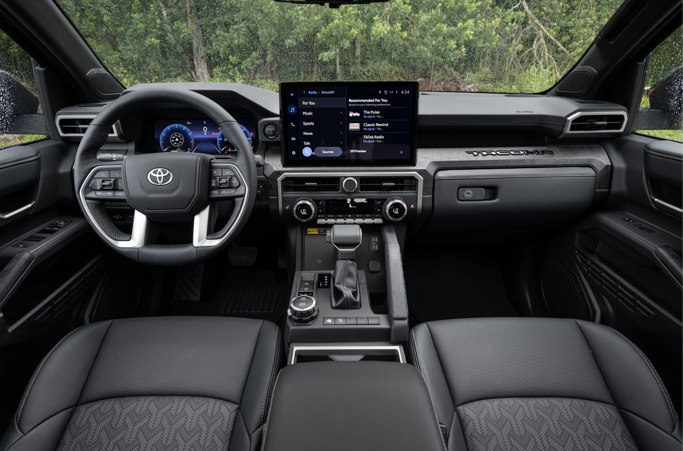 Toyota Tacoma 2024 Interior