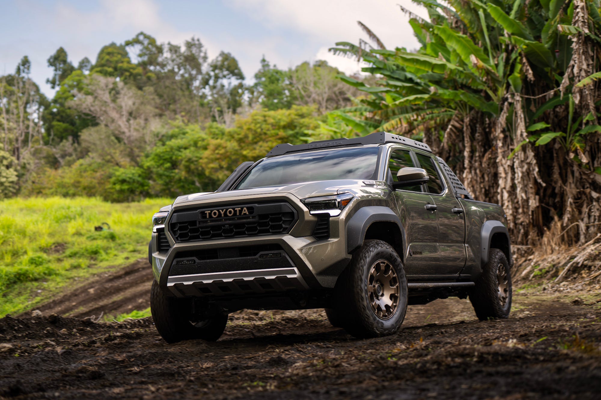 2024 Toyota Tacoma Trailhunter - Full Image Gallery