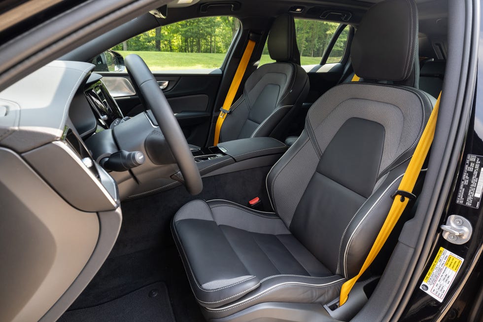 2024 Volvo V60 t8 Polestar 2024 volvo v60 t8 polestar