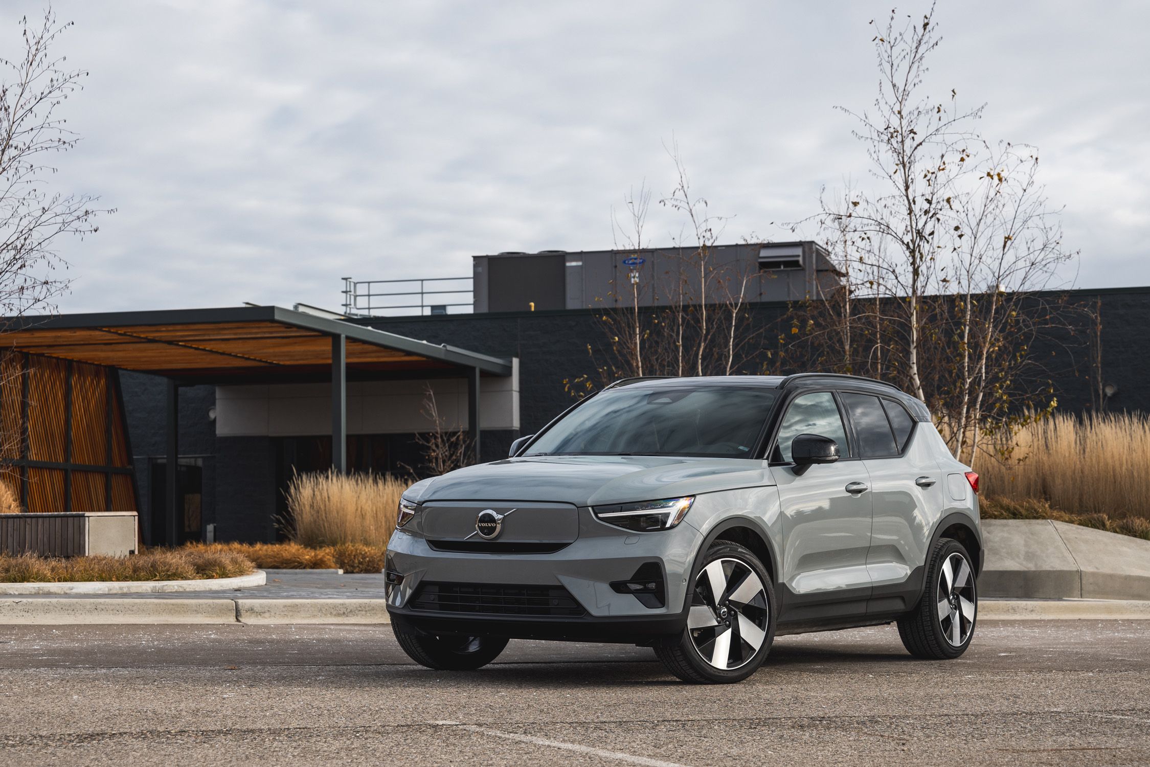 Volvo's First Electric Car Kicks Off a Plan to Cut Emissions