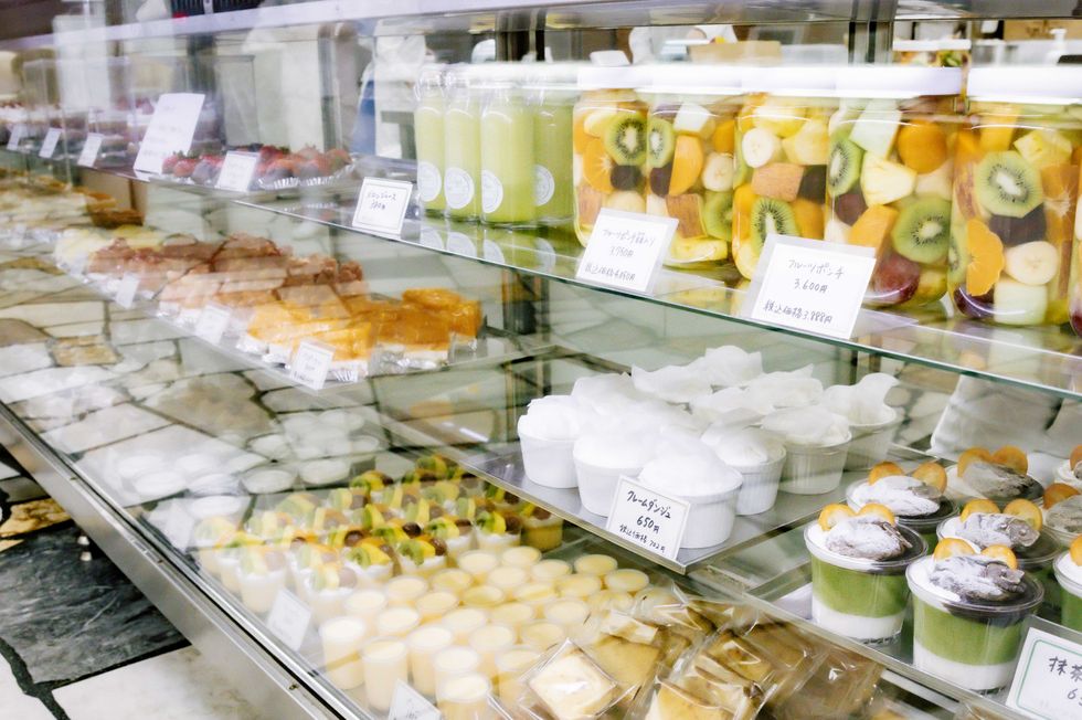 東京・神田の老舗「近江屋洋菓子店」が能登半島地震を支援するチャリティバッグを発売