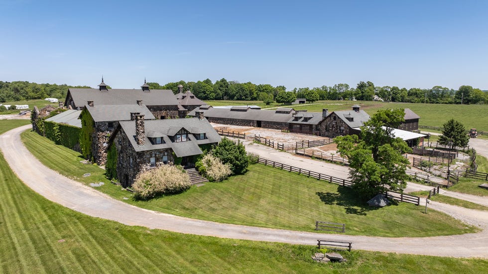 mansion