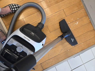 testing the miele boost cx1 parquet canister vacuum