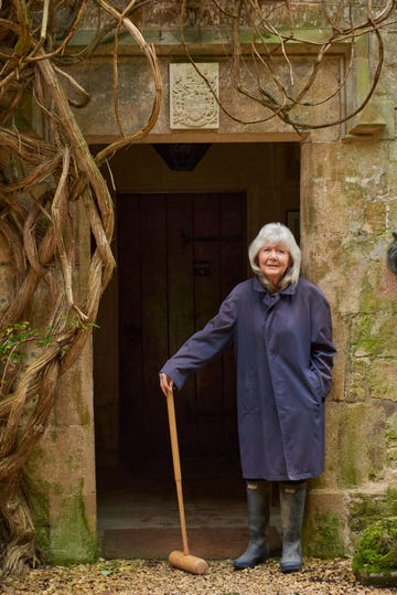 jilly cooper