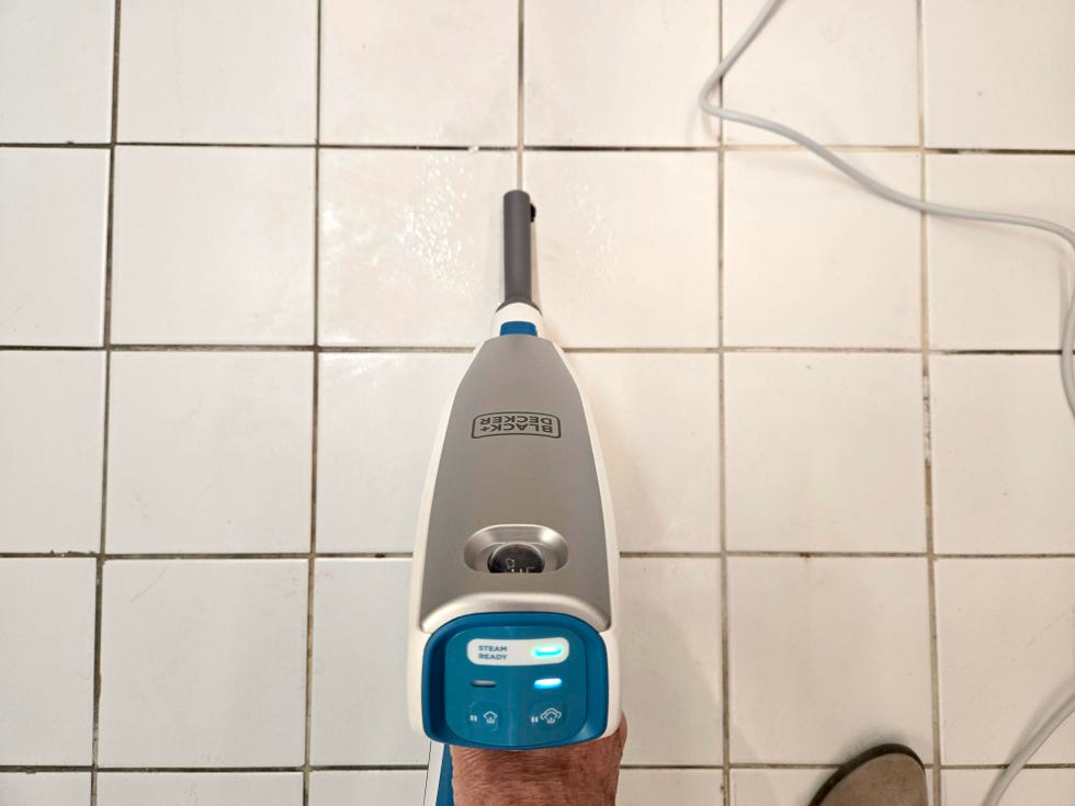 cleaning tile grout with the black and decker steam cleaning system