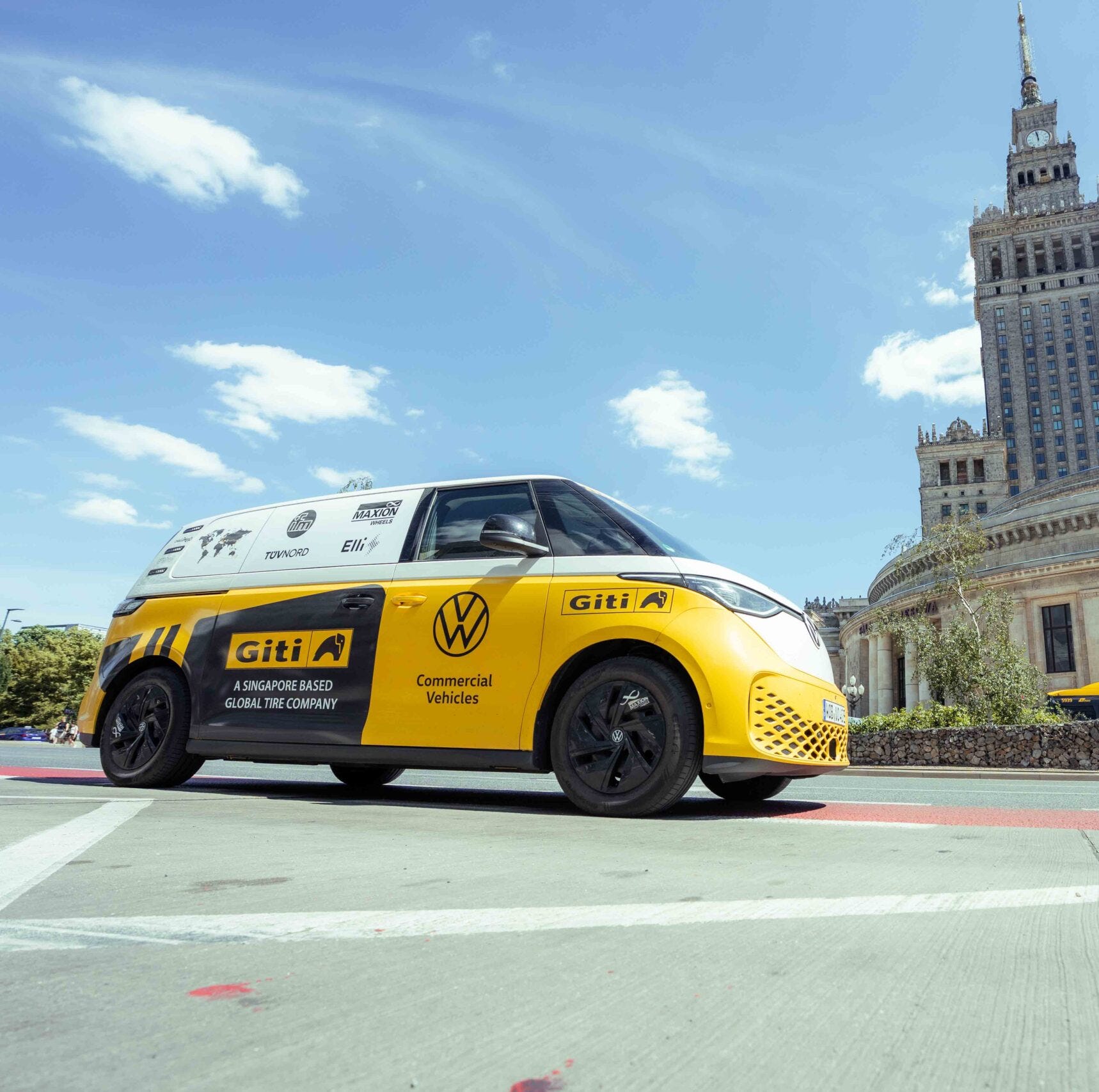 This German Has Just Set Out on a Record-Breaking Attempt to Visit 75 Countries in an EV