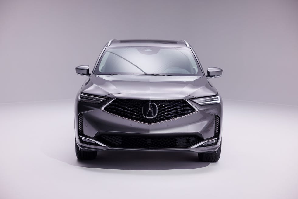 See Exterior Photos of the 2025 Acura MDX