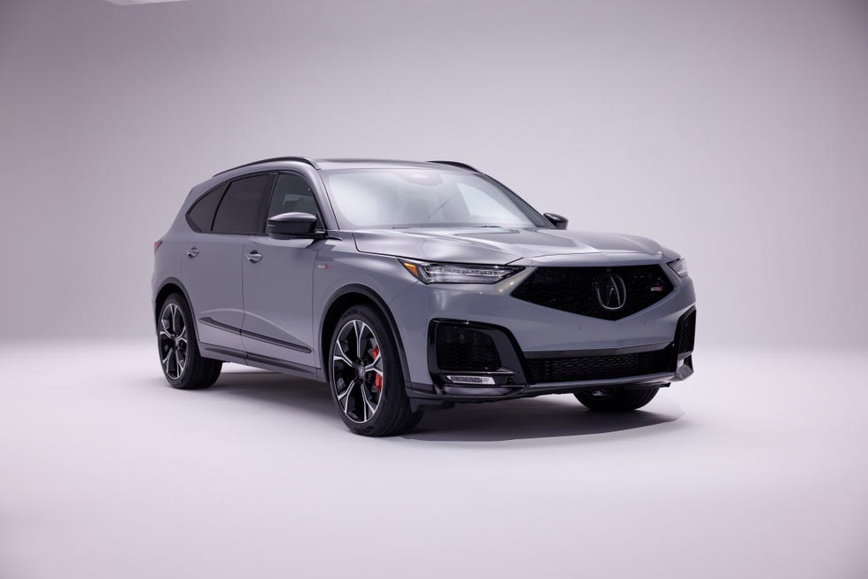 2025-acura-mdx-type-s-exterior-106-6613f35e9aad0.jpg
