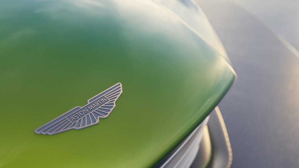 2026 aston martin valhalla
