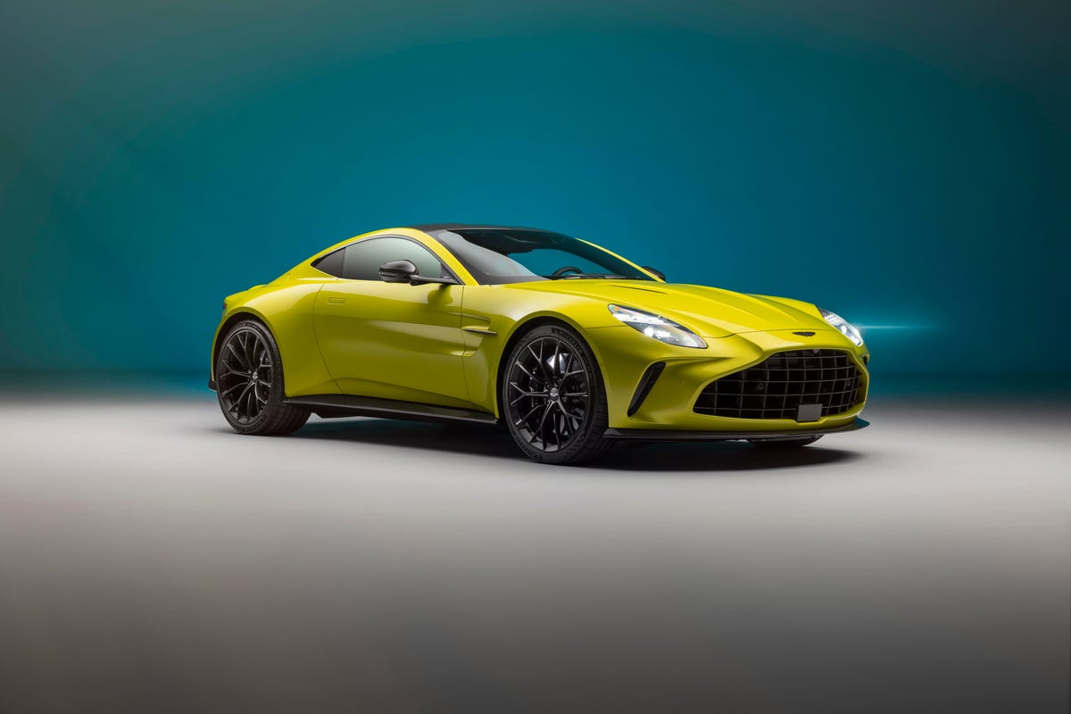 2025 Aston Martin Vantage Gets Big Power Increase, Cushier Interior